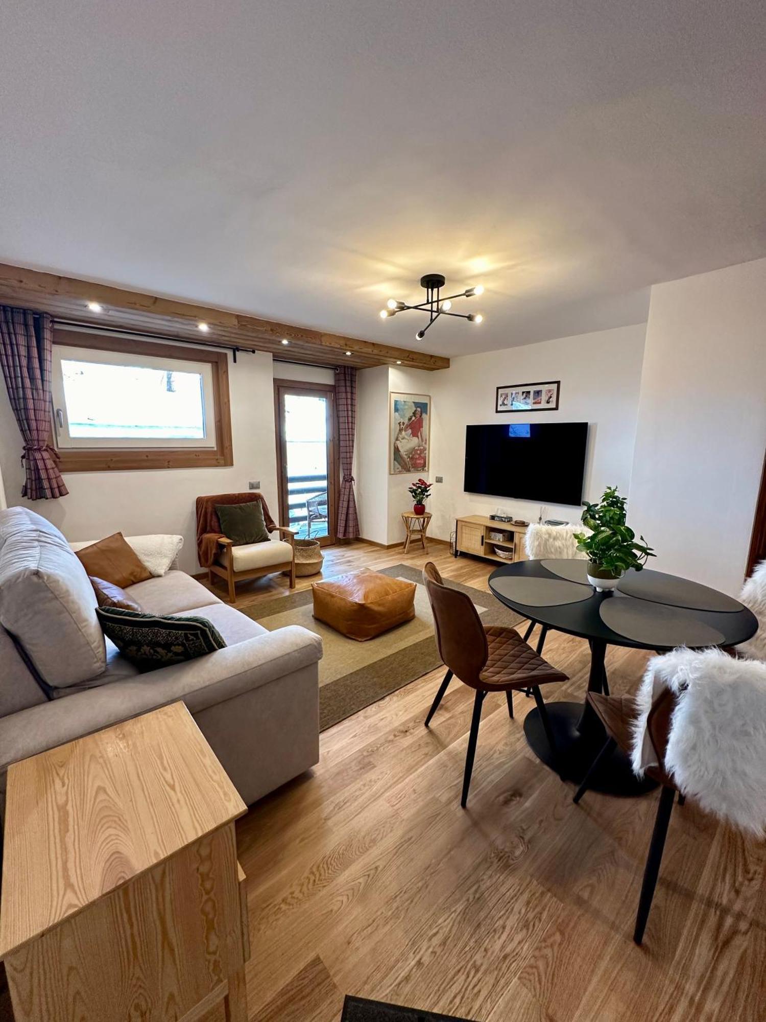Cozy Bilocale Apartment Брей-Червиния Экстерьер фото
